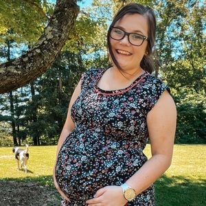 Meet your Posher, Abigail